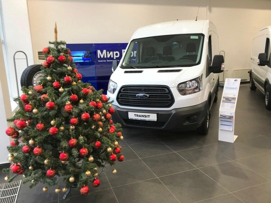 Ford ТЦ Кунцево - официальный дилер Ford Transit в Москве улица Горбунова, 14