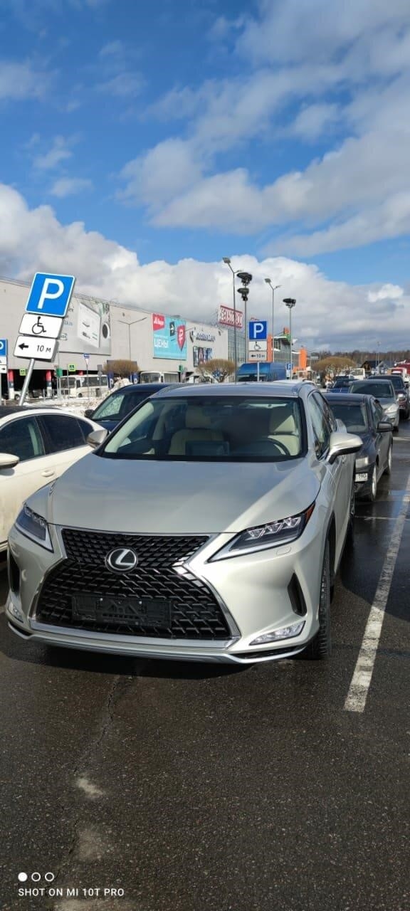 Lexus КЛЮЧАВТО в Санкт-Петербурге Санкт-Петербург, Шереметьевская улица, 17