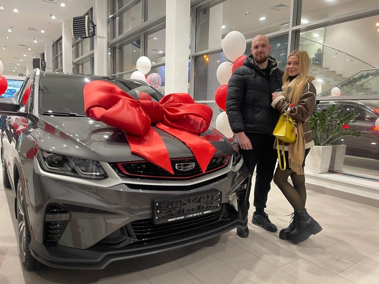 Автосалон FAVORIT MOTORS Geely МКАД в Реутове МКАД, 3-й километр, 11А