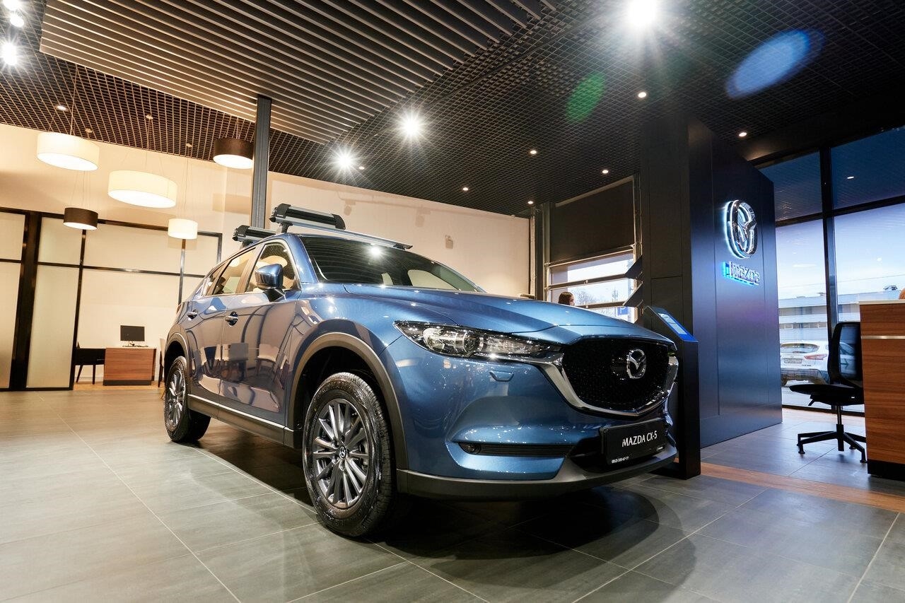 Mazda РОЛЬФ Лахта в Санкт-Петербурге улица Савушкина, 103Б