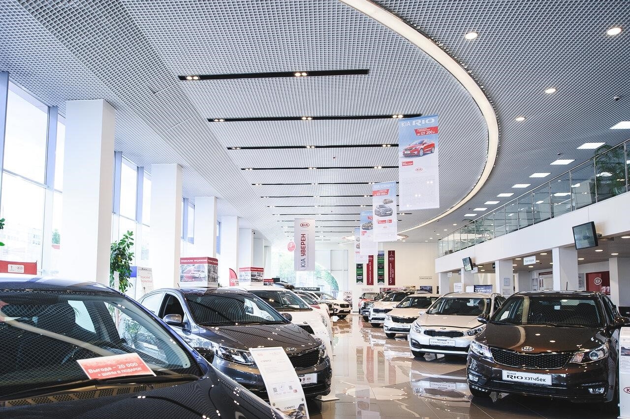 Автосалон FAVORIT MOTORS Kia Север в Москве Коптевская улица, 69А, стр. 2