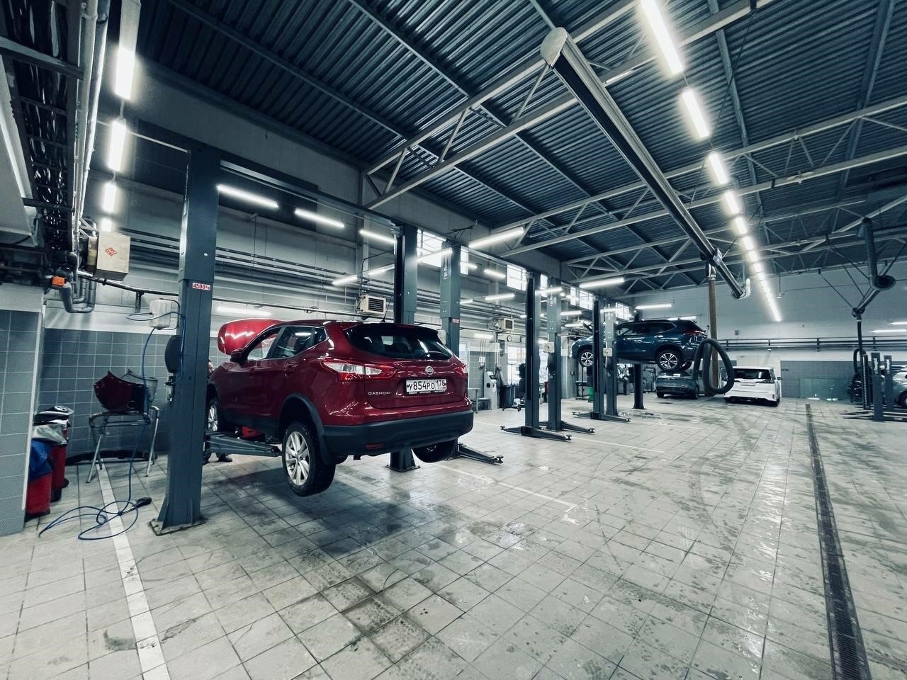 Автопродикс - официальный дилер Nissan в Санкт-Петербурге Московское шоссе, 11, корп. 1, этаж 1