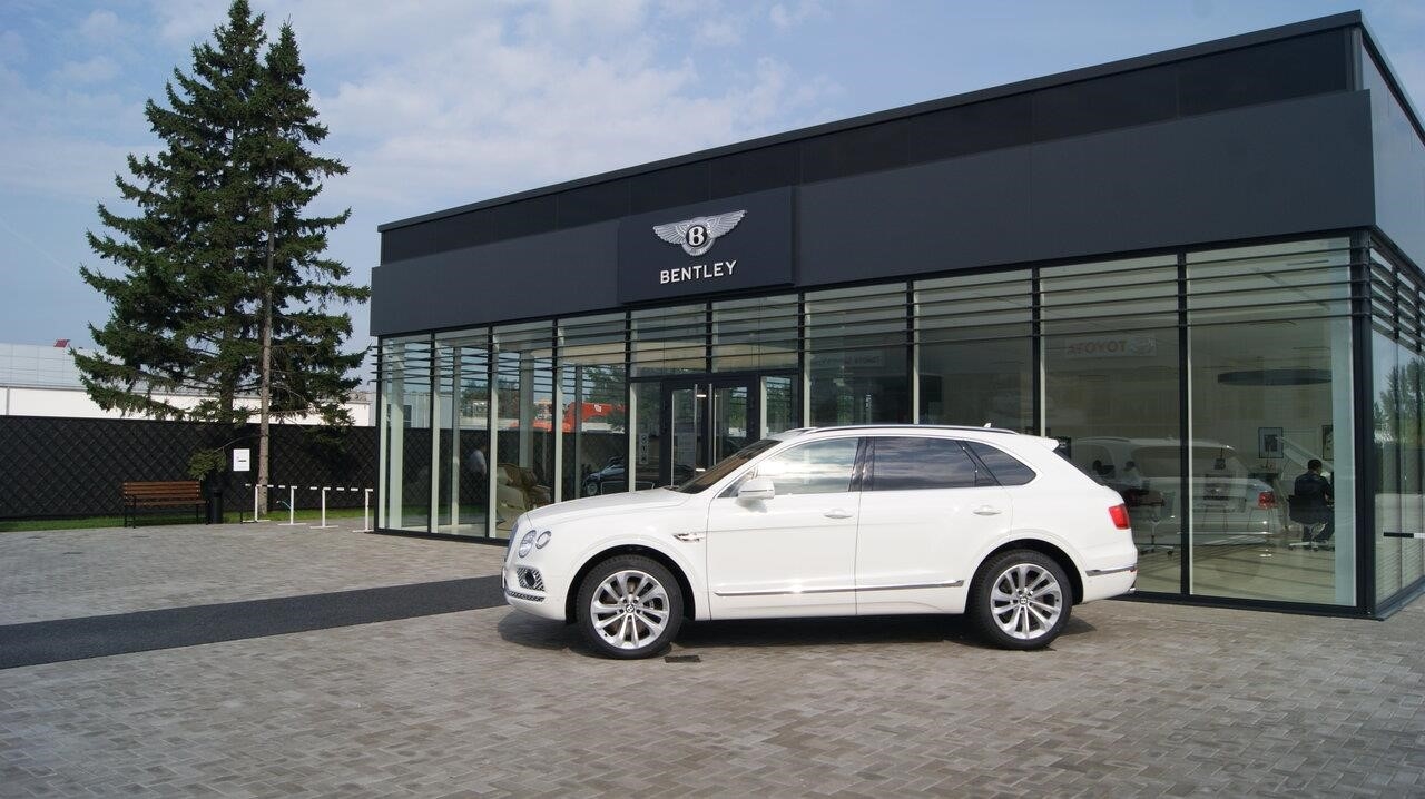 Автосалон Bentley-Красноярск в Красноярске улица Авиаторов, 4Б