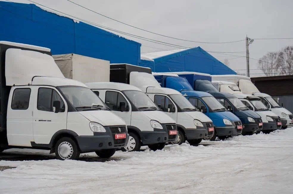 Первый Коммерческий в Нижнем Новгороде Московское шоссе, 302, корп. 5, стр. 2