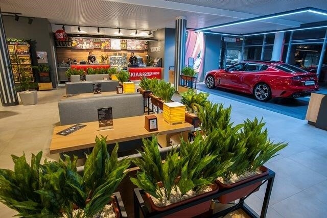 Kia motors&coffeeshop company в Москве Ленинский проспект, 146