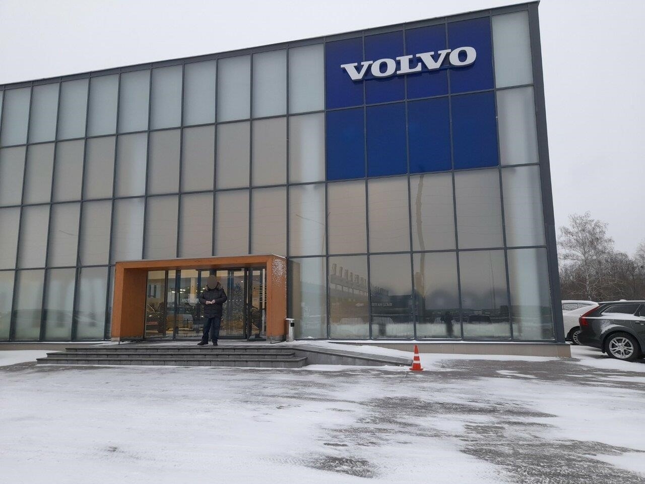 Volvo Мотор Ленд - официальный сервис Volvo в Воронеже улица Изыскателей, 23/2, 1